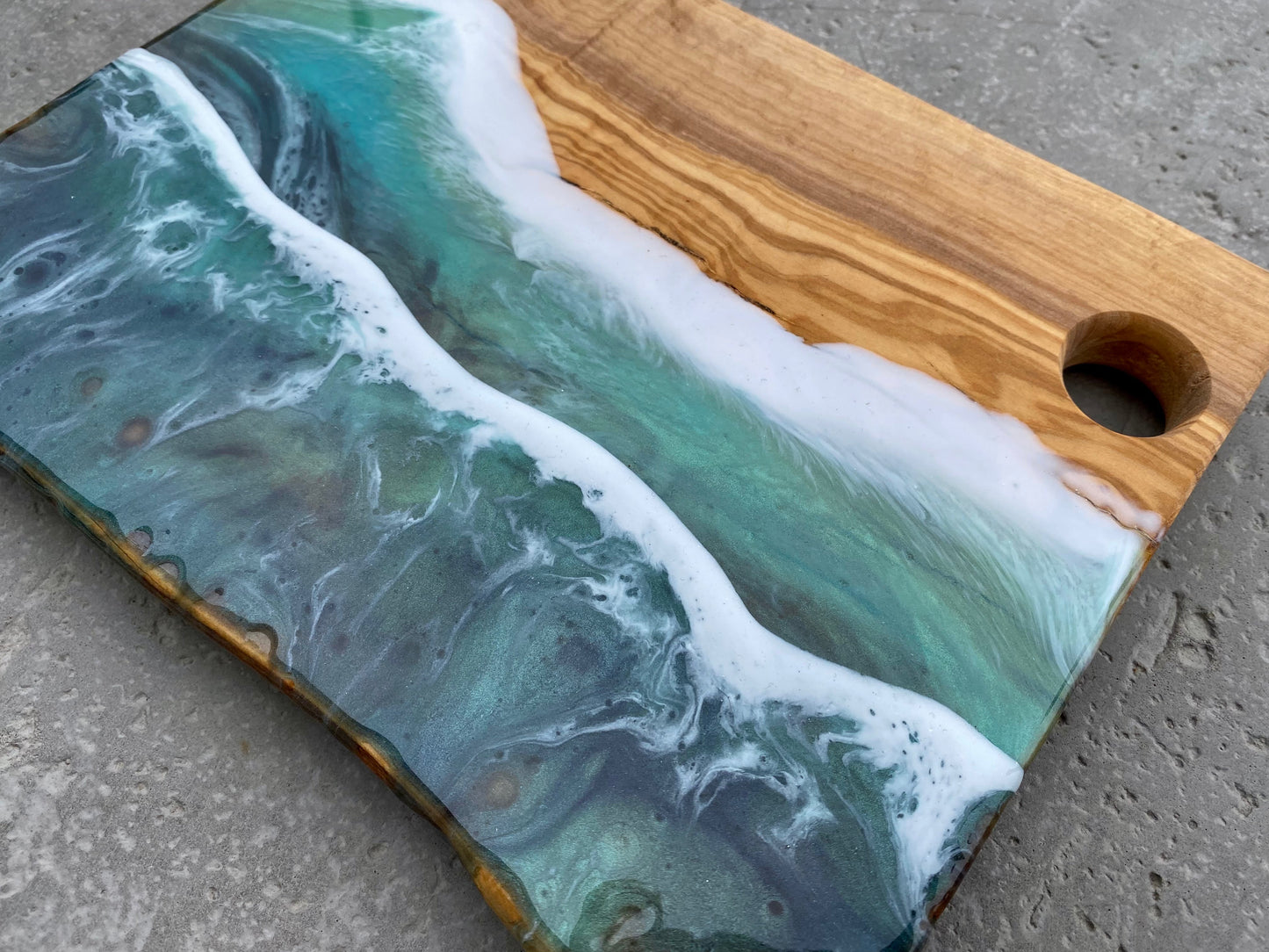 Olive Wood Charcuterie Board - AURABAGS SHOP