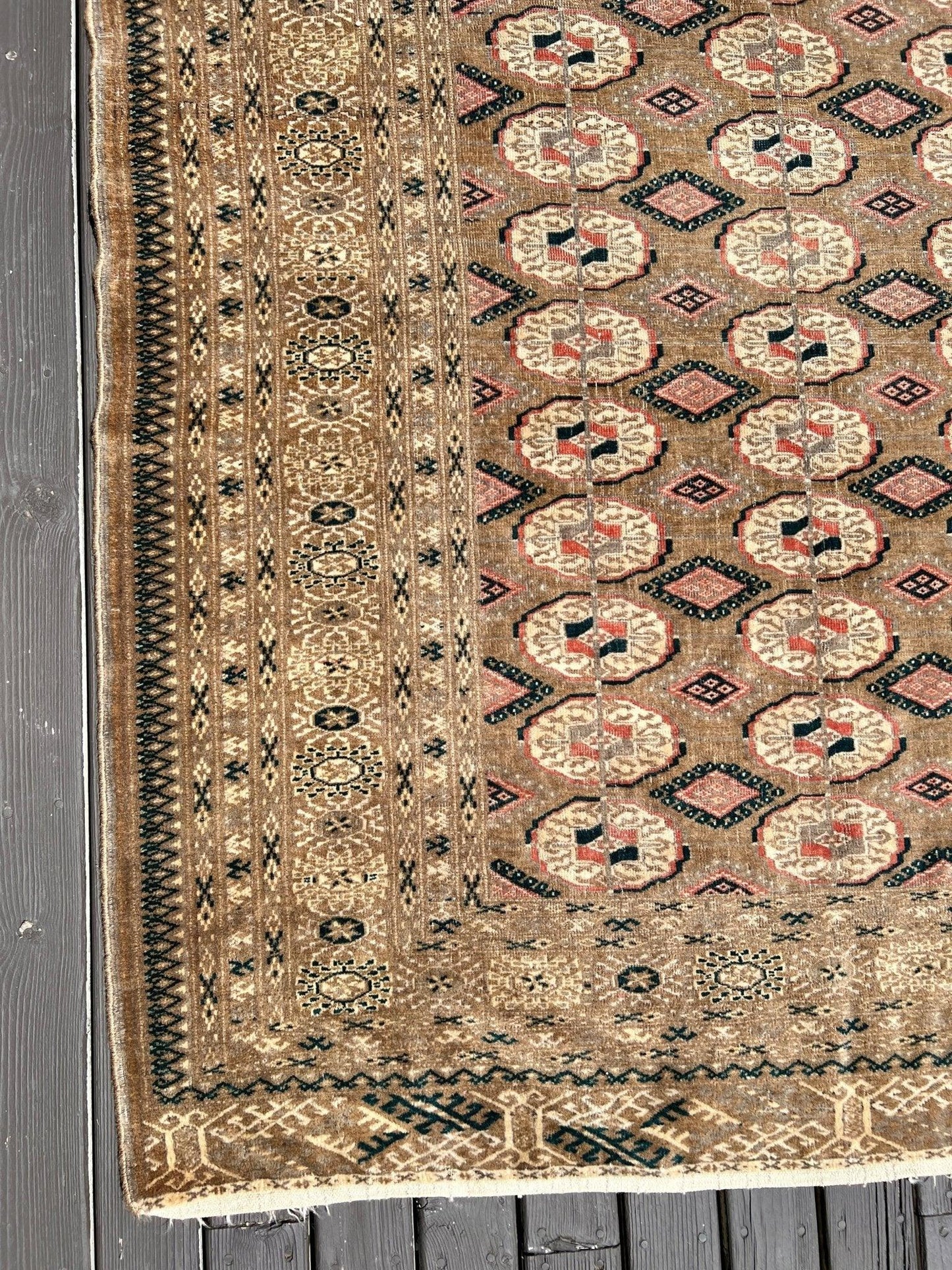 Yaar | 4' 5" x 6' | Vintage Tekke Teppich