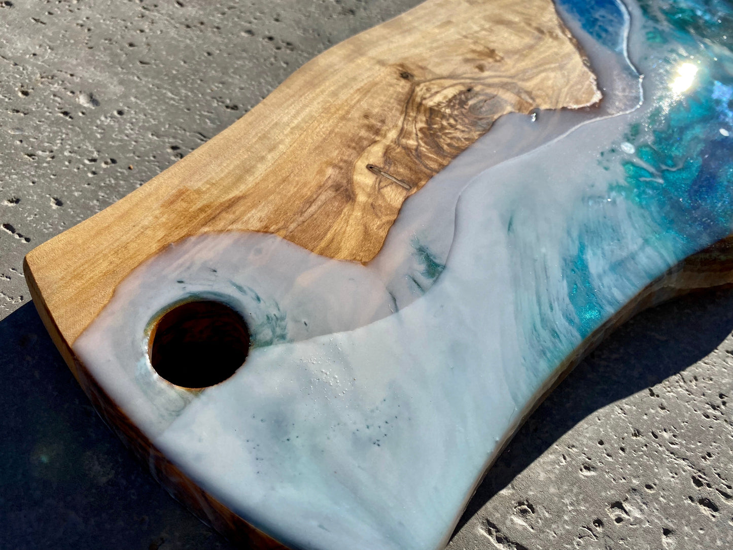 Olive Wood Charcuterie Board - AURABAGS SHOP