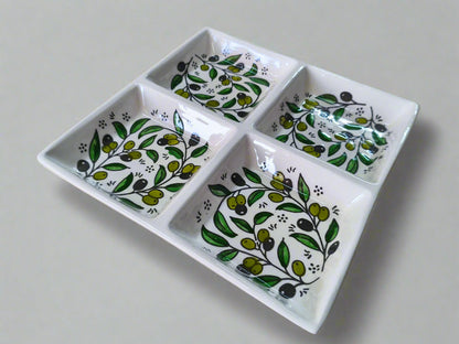 Handgefertigte Servierplatte aus Keramik mit 4 Fächern | Für Nüsse, Dips und Vorspeisen | 23 x 23 cm