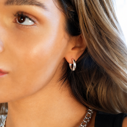 CHOLULA Silver (White Gold): Mid Width Smooth Surface Tube Hoop Earrings