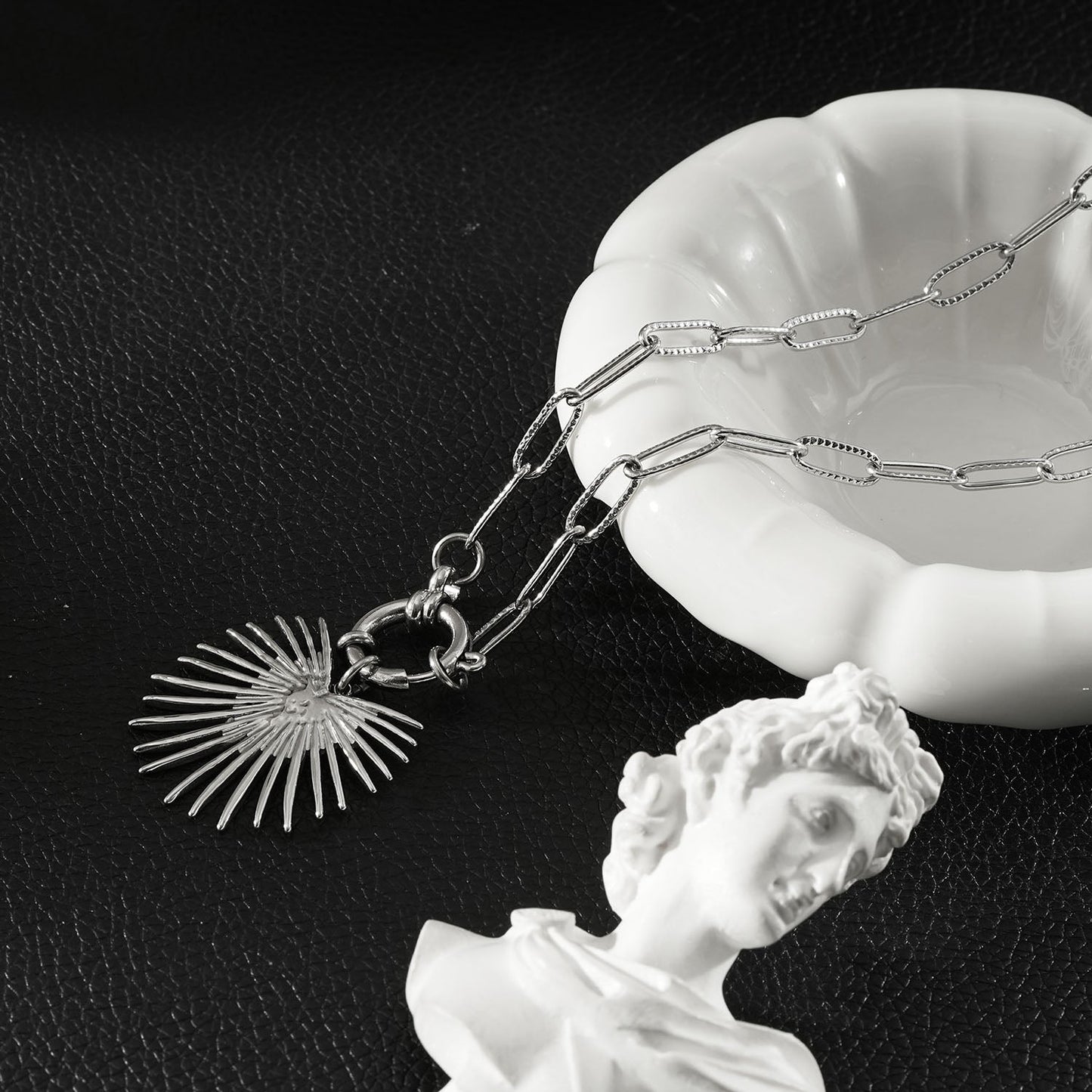 KANAI Silver: Helios Sunburst Pendant Paperclip Chain Necklace – Ancient Mediterranean Inspired