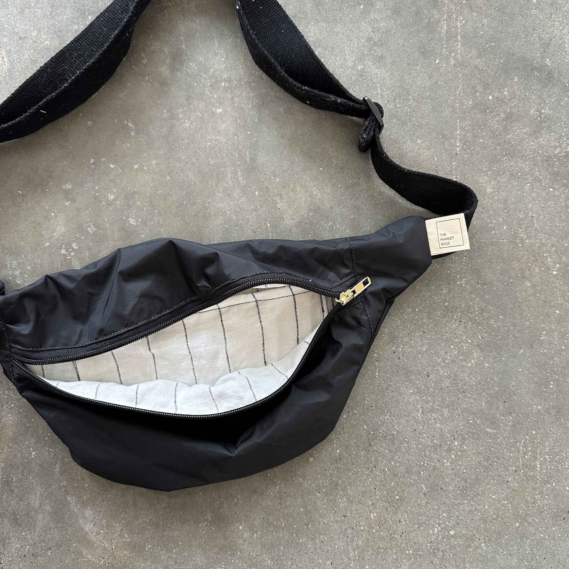 The Cross Body Bag - Helly Hansen Water Resistant