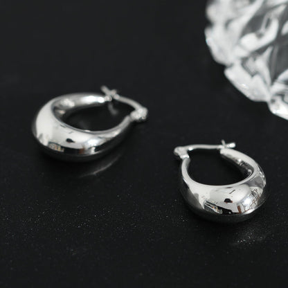 ARINA Chunky Shaped Hoops Silver