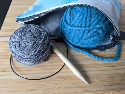 Zippered Cotton Canvas Carry All | Meditative Mandala