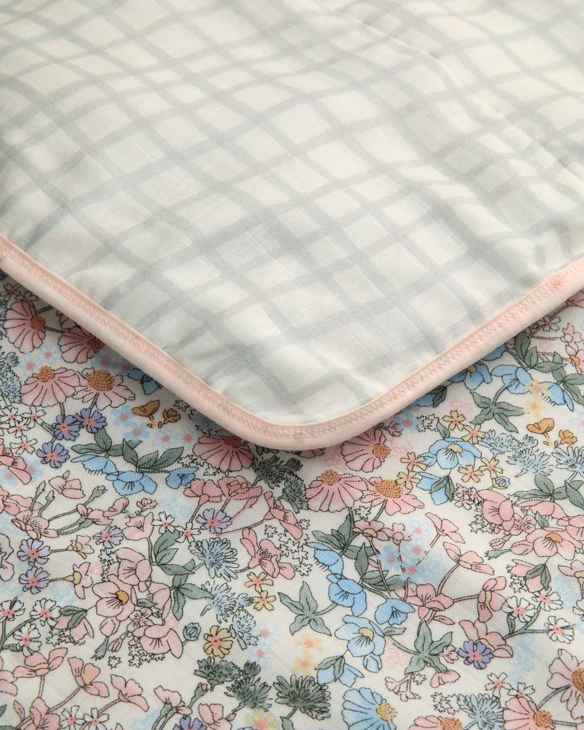Muslin Quilt - English Garden