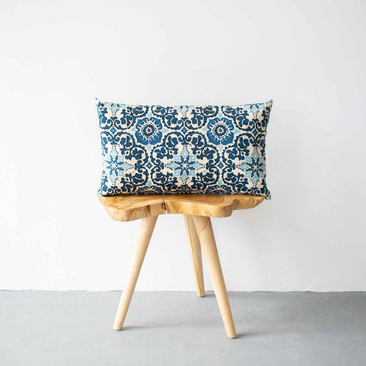 OUTDOOR PILLOW - BLUE FLORAL LUMBAR