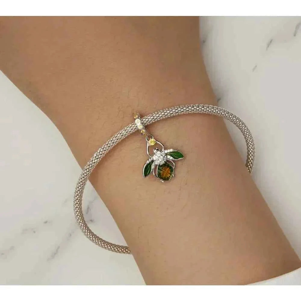 Buzzing With Charm: 925 Silver Lemon Bee Pendant For Bracelets & Bangles