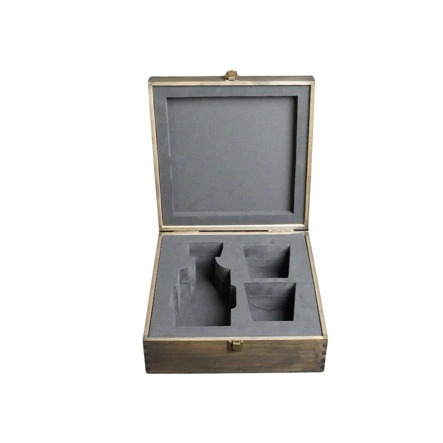 Personalized Rectangle Whiskey Decanter Set – Custom Engraved Decanter and Glasses for Men, Weddings, or Special Occasions