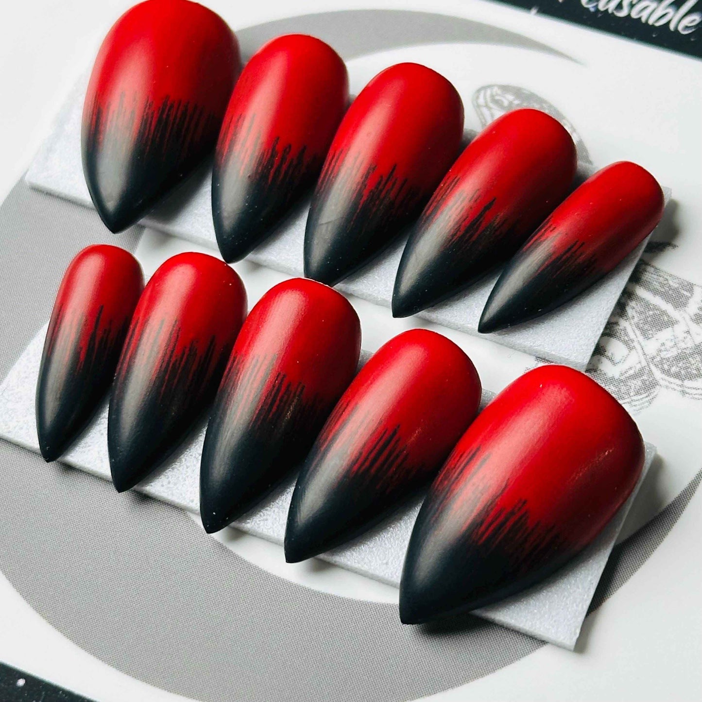 Red & Black Claws
