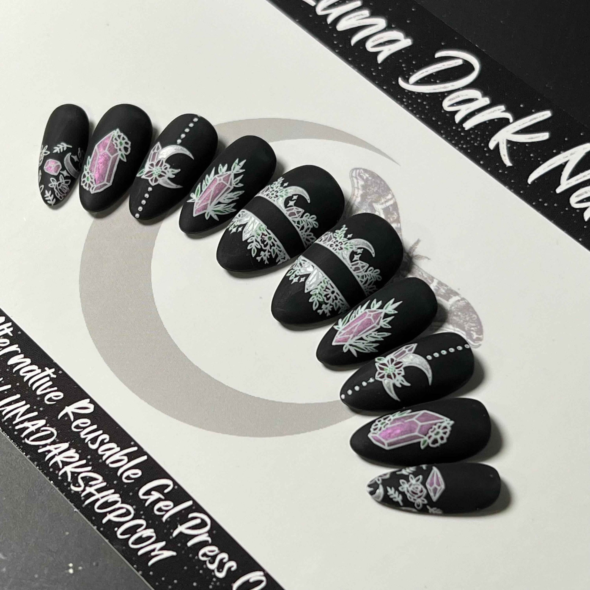 Crystal Moon (Black)