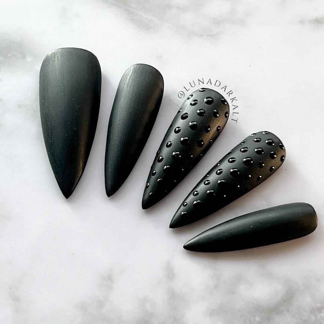 Black on Black: Dotted