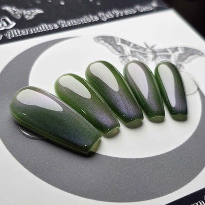 Riverstone Cat Eye