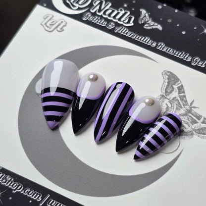 Twisted Stripes Press On Nails