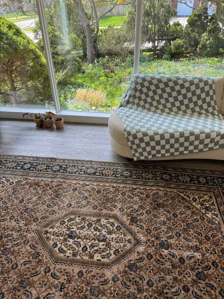 Persian Ardabil Rug | 6' 9" x 9' 11"
