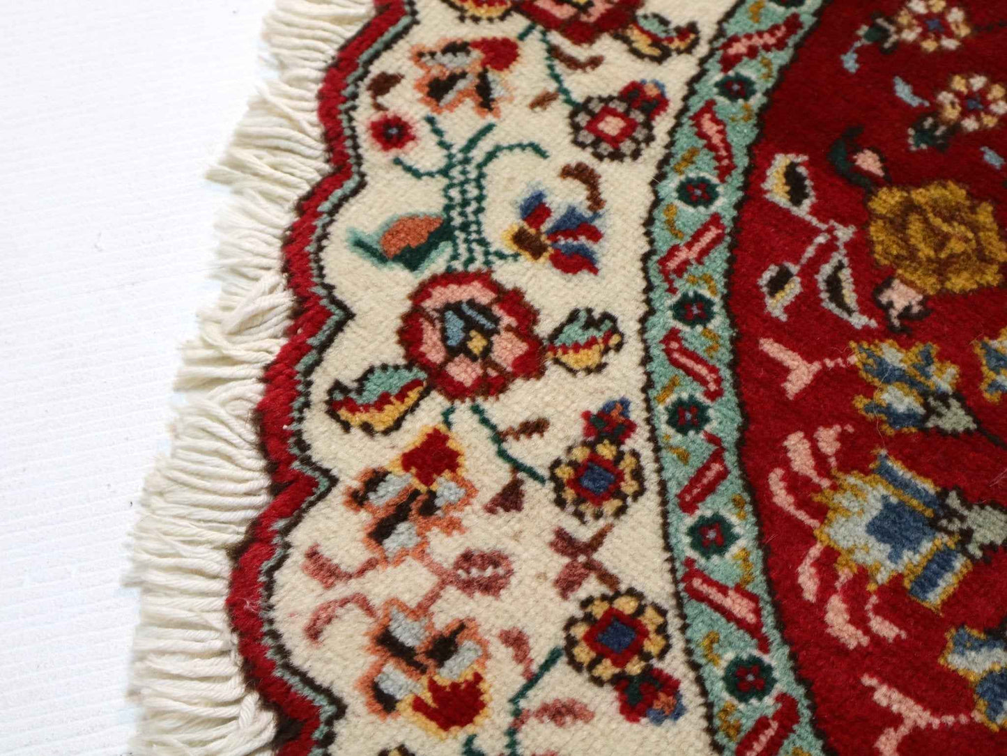 Persian Tabriz Round Rug | 3' 1"