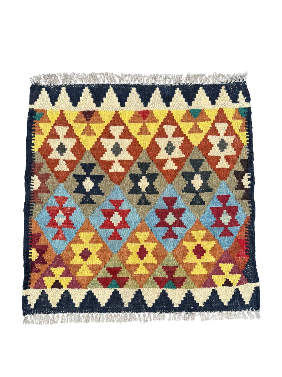 Kleiner afghanischer Kelim | 71 x 71 cm
