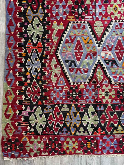 Turkish Uşak Eşme Kilim | 5' 11" x 10' 4"